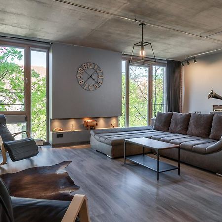 Manto Loft Style Apartment クライペダ エクステリア 写真