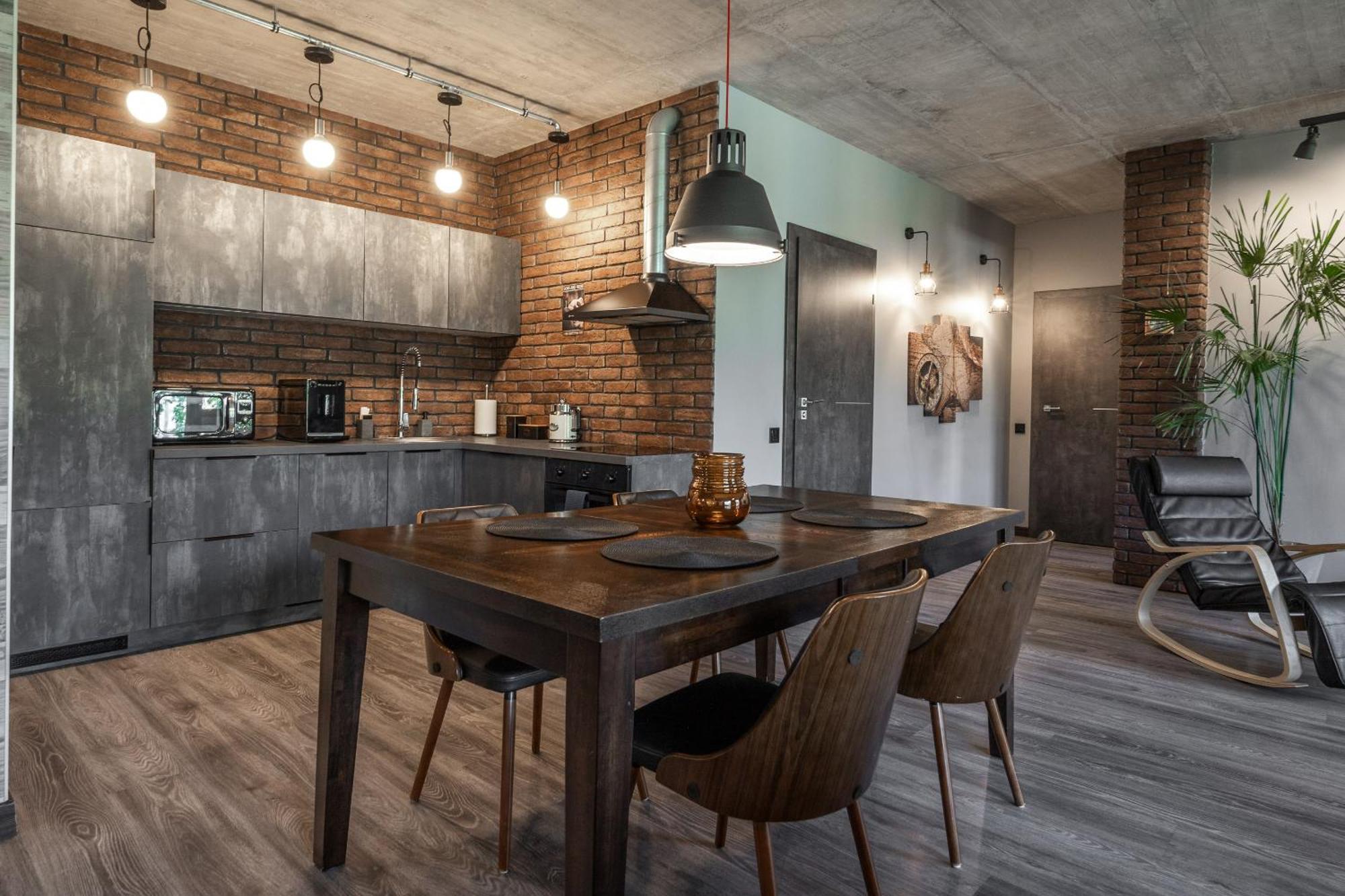 Manto Loft Style Apartment クライペダ エクステリア 写真