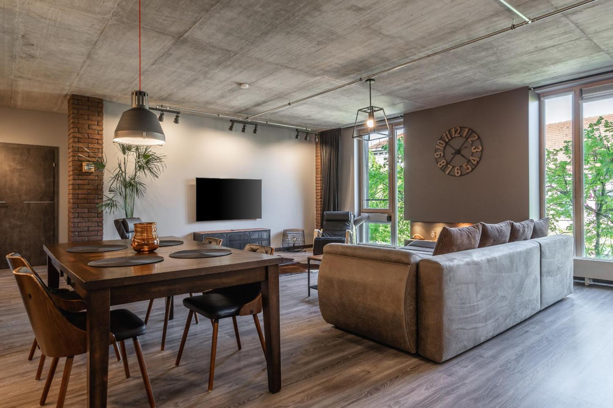 Manto Loft Style Apartment クライペダ エクステリア 写真